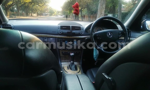 Buy Used Mercedes-Benz E-Classe Black Car in Harare in Harare Buy Used Mercedes-Benz E-Classe Black Car in Harare in Harare