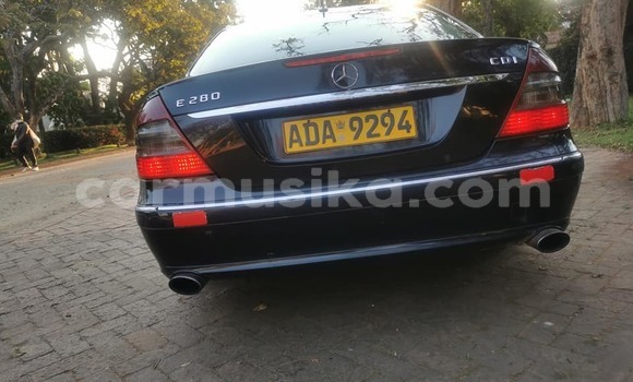 Buy Used Mercedes-Benz E-Classe Black Car in Harare in Harare Buy Used Mercedes-Benz E-Classe Black Car in Harare in Harare