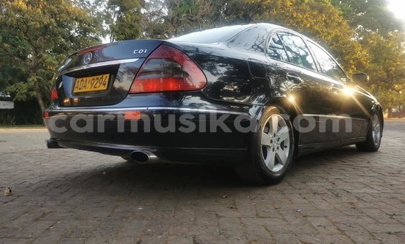 Buy Used Mercedes-Benz E-Classe Black Car in Harare in Harare Buy Used Mercedes-Benz E-Classe Black Car in Harare in Harare