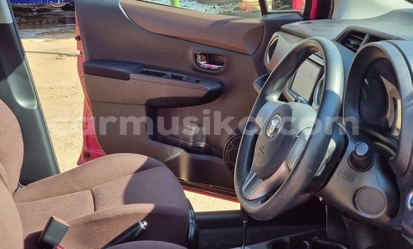 Acheter Occasion Voiture Toyota Vitz Rouge à Harare, Harare Acheter Occasion Voiture Toyota Vitz Rouge à Harare, Harare