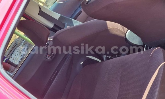 Acheter Occasion Voiture Toyota Vitz Rouge à Harare, Harare Acheter Occasion Voiture Toyota Vitz Rouge à Harare, Harare