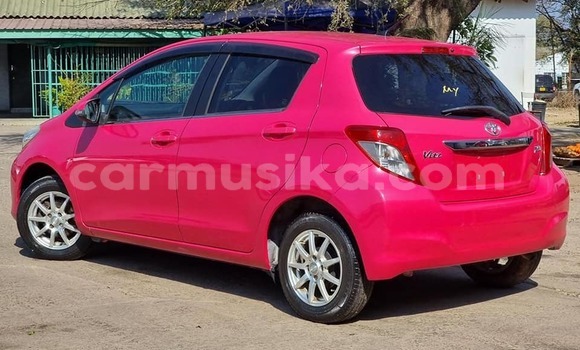 Acheter Occasion Voiture Toyota Vitz Rouge à Harare, Harare Acheter Occasion Voiture Toyota Vitz Rouge à Harare, Harare