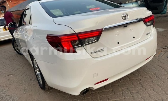 Buy Used Toyota Mark X White Car in Harare in Harare Buy Used Toyota Mark X White Car in Harare in Harare