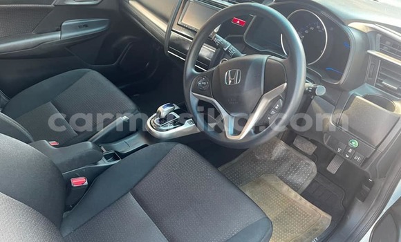 Buy Used Honda Fit White Car in Harare in Harare Buy Used Honda Fit White Car in Harare in Harare