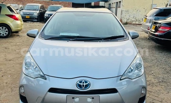 Acheter Occasion Voiture Toyota Aqua Gris à Harare, Harare Acheter Occasion Voiture Toyota Aqua Gris à Harare, Harare