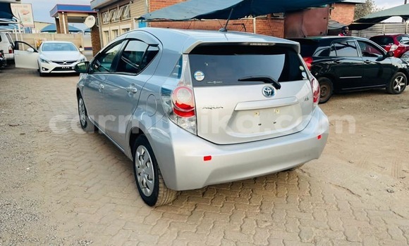 Acheter Occasion Voiture Toyota Aqua Gris à Harare, Harare Acheter Occasion Voiture Toyota Aqua Gris à Harare, Harare