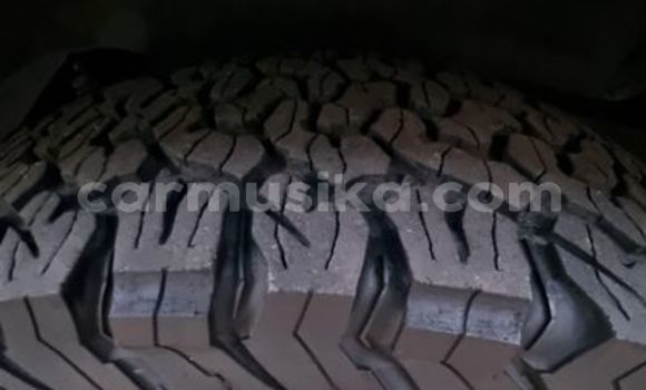 Tenga Tsaru Toyota Prado Chena Mota in Beitbridge in Matabeleland South Tenga Tsaru Toyota Prado Chena Mota in Beitbridge in Matabeleland South