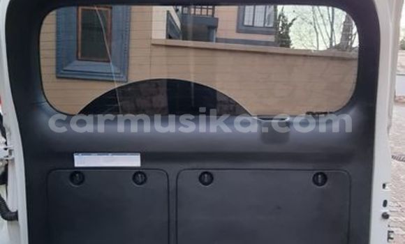 Tenga Tsaru Toyota Prado Chena Mota in Beitbridge in Matabeleland South Tenga Tsaru Toyota Prado Chena Mota in Beitbridge in Matabeleland South