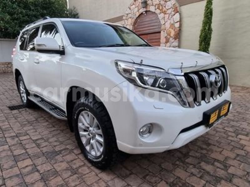 Big with watermark toyota prado matabeleland south beitbridge 25425