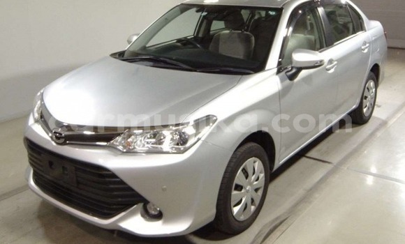 Nunua Ilio tumika Toyota Corolla Fedha Gari ndani ya Beitbridge nchini Matabeleland Kusini