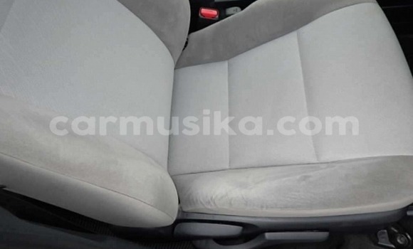 Nunua Ilio tumika Toyota Corolla Fedha Gari ndani ya Beitbridge nchini Matabeleland Kusini Nunua Ilio tumika Toyota Corolla Fedha Gari ndani ya Beitbridge nchini Matabeleland Kusini