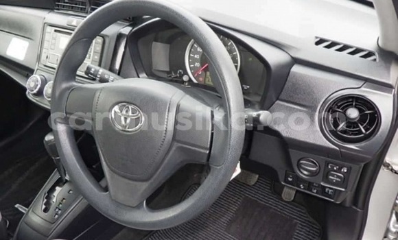 Nunua Ilio tumika Toyota Corolla Fedha Gari ndani ya Beitbridge nchini Matabeleland Kusini Nunua Ilio tumika Toyota Corolla Fedha Gari ndani ya Beitbridge nchini Matabeleland Kusini