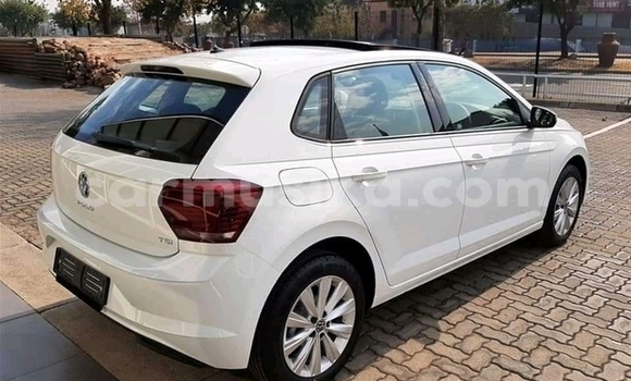 Acheter Occasion Voiture Volkswagen Polo Blanc à Bulawayo, Bulawayo Acheter Occasion Voiture Volkswagen Polo Blanc à Bulawayo, Bulawayo
