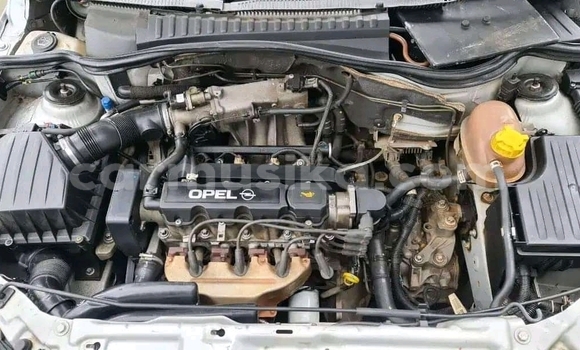 Buy Used Opel Corsa Silver Car in Chinhoyi in Mashonaland West Buy Used Opel Corsa Silver Car in Chinhoyi in Mashonaland West