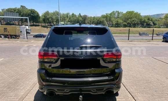 Acheter Occasion Voiture Jeep Cherokee Noir à Beitbridge, Matabeleland South Acheter Occasion Voiture Jeep Cherokee Noir à Beitbridge, Matabeleland South