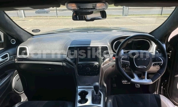 Acheter Occasion Voiture Jeep Cherokee Noir à Beitbridge, Matabeleland South Acheter Occasion Voiture Jeep Cherokee Noir à Beitbridge, Matabeleland South