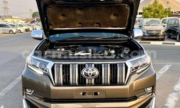 Acheter Occasion Voiture Toyota Land Cruiser Prado Marron à Borrowdale, Harare Acheter Occasion Voiture Toyota Land Cruiser Prado Marron à Borrowdale, Harare