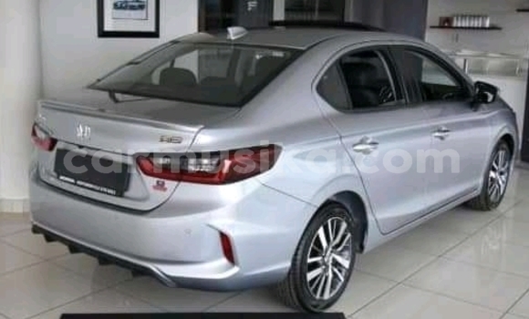 Acheter Occasion Voiture Honda Ballade Gris à Beitbridge, Matabeleland South Acheter Occasion Voiture Honda Ballade Gris à Beitbridge, Matabeleland South