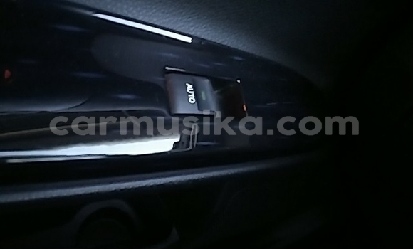 Nunua Ilio tumika Toyota Mark X Nyeupe Gari ndani ya Beitbridge nchini Matabeleland Kusini Nunua Ilio tumika Toyota Mark X Nyeupe Gari ndani ya Beitbridge nchini Matabeleland Kusini