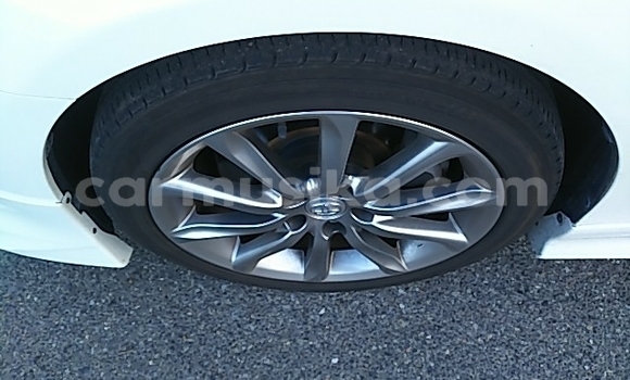 Nunua Ilio tumika Toyota Mark X Nyeupe Gari ndani ya Beitbridge nchini Matabeleland Kusini Nunua Ilio tumika Toyota Mark X Nyeupe Gari ndani ya Beitbridge nchini Matabeleland Kusini