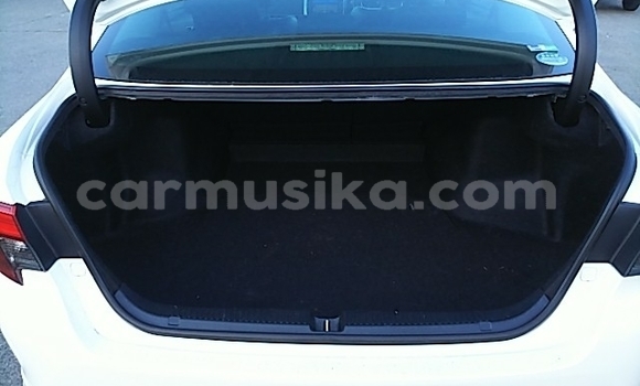 Nunua Ilio tumika Toyota Mark X Nyeupe Gari ndani ya Beitbridge nchini Matabeleland Kusini Nunua Ilio tumika Toyota Mark X Nyeupe Gari ndani ya Beitbridge nchini Matabeleland Kusini