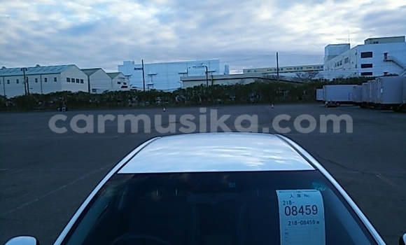 Nunua Ilio tumika Toyota Mark X Nyeupe Gari ndani ya Beitbridge nchini Matabeleland Kusini Nunua Ilio tumika Toyota Mark X Nyeupe Gari ndani ya Beitbridge nchini Matabeleland Kusini