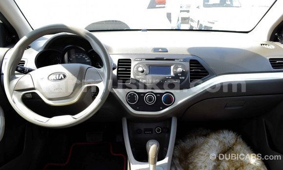 Acheter Import Voiture Kia Picanto Blanc à Import - Dubai, Harare Acheter Import Voiture Kia Picanto Blanc à Import - Dubai, Harare
