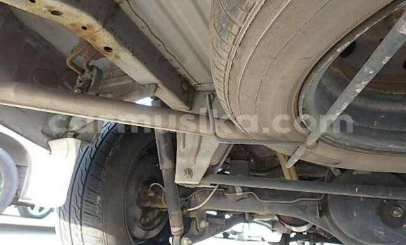 Acheter Occasion Voiture Toyota Noah Blanc à Beitbridge, Matabeleland South Acheter Occasion Voiture Toyota Noah Blanc à Beitbridge, Matabeleland South