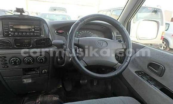 Acheter Occasion Voiture Toyota Noah Blanc à Beitbridge, Matabeleland South Acheter Occasion Voiture Toyota Noah Blanc à Beitbridge, Matabeleland South