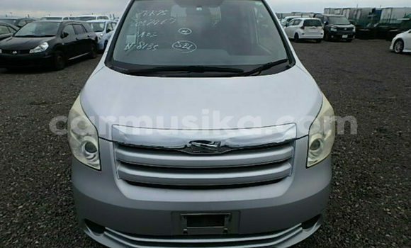 Acheter Occasion Voiture Toyota Noah Autre à Beitbridge, Matabeleland South Acheter Occasion Voiture Toyota Noah Autre à Beitbridge, Matabeleland South