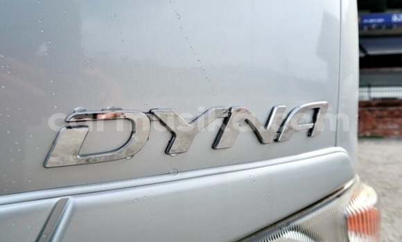 Buy Used Toyota Dyna Silver Truck in Beitbridge in Matabeleland South Buy Used Toyota Dyna Silver Truck in Beitbridge in Matabeleland South