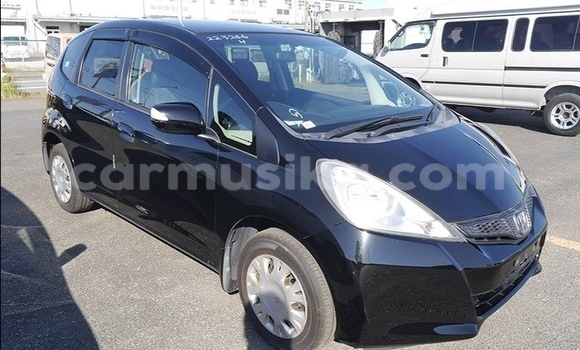 Nunua Ilio tumika Honda Fit Nyeusi Gari ndani ya Beitbridge nchini Matabeleland Kusini