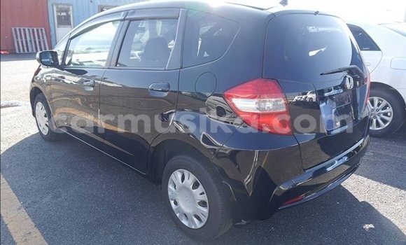 Buy Used Honda Fit Black Car in Beitbridge in Matabeleland South Buy Used Honda Fit Black Car in Beitbridge in Matabeleland South