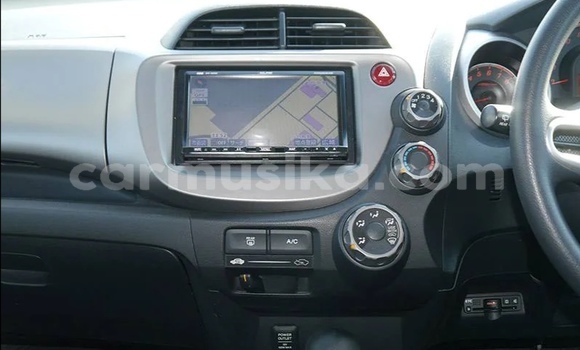 Buy Used Honda Fit Black Car in Beitbridge in Matabeleland South Buy Used Honda Fit Black Car in Beitbridge in Matabeleland South