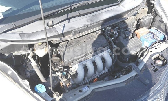 Buy Used Honda Fit Black Car in Beitbridge in Matabeleland South Buy Used Honda Fit Black Car in Beitbridge in Matabeleland South