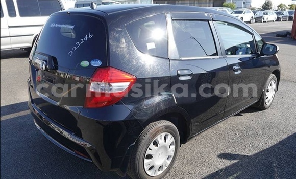 Buy Used Honda Fit Black Car in Beitbridge in Matabeleland South Buy Used Honda Fit Black Car in Beitbridge in Matabeleland South