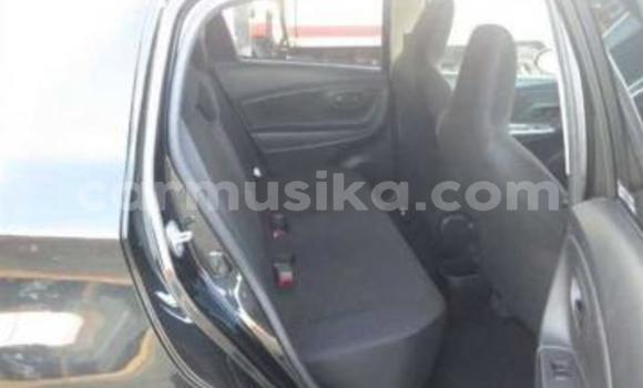 Nunua Ilio tumika Toyota Vitz Nyeusi Gari ndani ya Beitbridge nchini Matabeleland Kusini Nunua Ilio tumika Toyota Vitz Nyeusi Gari ndani ya Beitbridge nchini Matabeleland Kusini