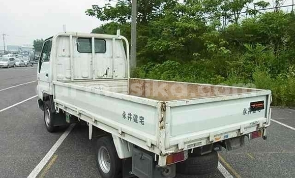 Buy Used Toyota Dyna Other Truck in Beitbridge in Matabeleland South Buy Used Toyota Dyna Other Truck in Beitbridge in Matabeleland South