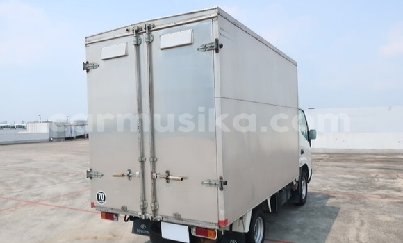 Buy Used Toyota Dyna Other Truck in Beitbridge in Matabeleland South Buy Used Toyota Dyna Other Truck in Beitbridge in Matabeleland South