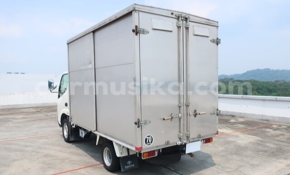 Buy Used Toyota Dyna Other Truck in Beitbridge in Matabeleland South Buy Used Toyota Dyna Other Truck in Beitbridge in Matabeleland South