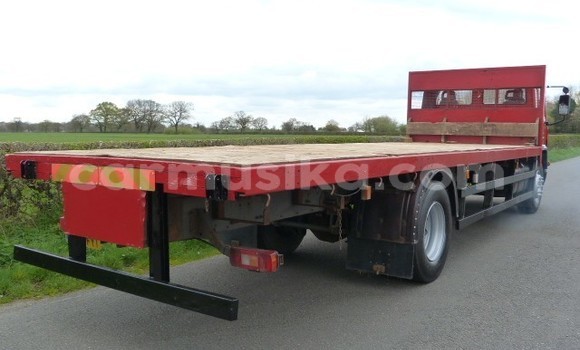 Buy Used Volvo F4 Red Truck in Beitbridge in Matabeleland South Buy Used Volvo F4 Red Truck in Beitbridge in Matabeleland South