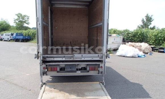 Tenga Tsaru Toyota Dyna Zvimwe Rori in Beitbridge in Matabeleland South Tenga Tsaru Toyota Dyna Zvimwe Rori in Beitbridge in Matabeleland South