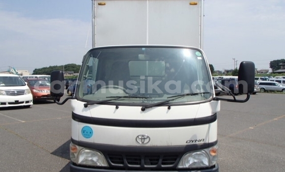 Tenga Tsaru Toyota Dyna Zvimwe Rori in Beitbridge in Matabeleland South Tenga Tsaru Toyota Dyna Zvimwe Rori in Beitbridge in Matabeleland South