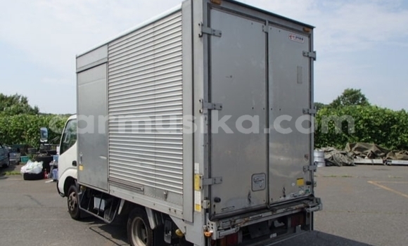 Tenga Tsaru Toyota Dyna Zvimwe Rori in Beitbridge in Matabeleland South Tenga Tsaru Toyota Dyna Zvimwe Rori in Beitbridge in Matabeleland South