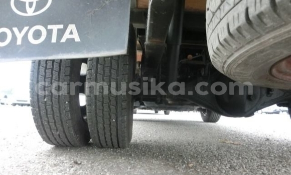 Buy Used Toyota Dyna White Truck in Beitbridge in Matabeleland South Buy Used Toyota Dyna White Truck in Beitbridge in Matabeleland South