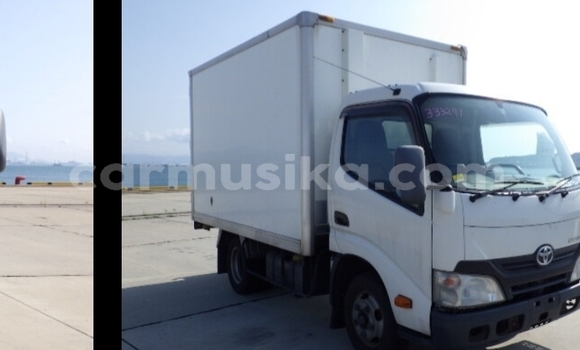 Buy Used Toyota Dyna Other Truck in Beitbridge in Matabeleland South Buy Used Toyota Dyna Other Truck in Beitbridge in Matabeleland South