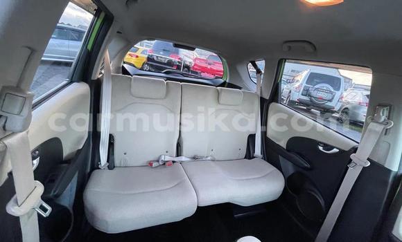 Acheter Occasion Voiture Honda Fit Vert à Beitbridge, Matabeleland South Acheter Occasion Voiture Honda Fit Vert à Beitbridge, Matabeleland South