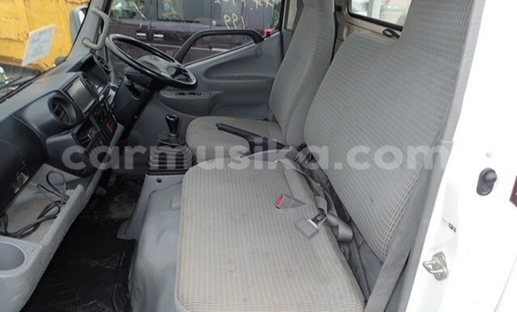 Tenga Tsaru Toyota Dyna Sirivha Rori in Beitbridge in Matabeleland South Tenga Tsaru Toyota Dyna Sirivha Rori in Beitbridge in Matabeleland South