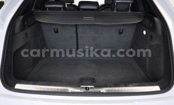 Acheter Occasion Voiture Audi Q3 Blanc à Chitungwiza, Harare Acheter Occasion Voiture Audi Q3 Blanc à Chitungwiza, Harare