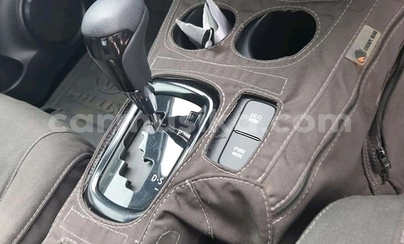 Acheter Occasion Voiture Toyota Hilux Blanc à Harare, Harare Acheter Occasion Voiture Toyota Hilux Blanc à Harare, Harare